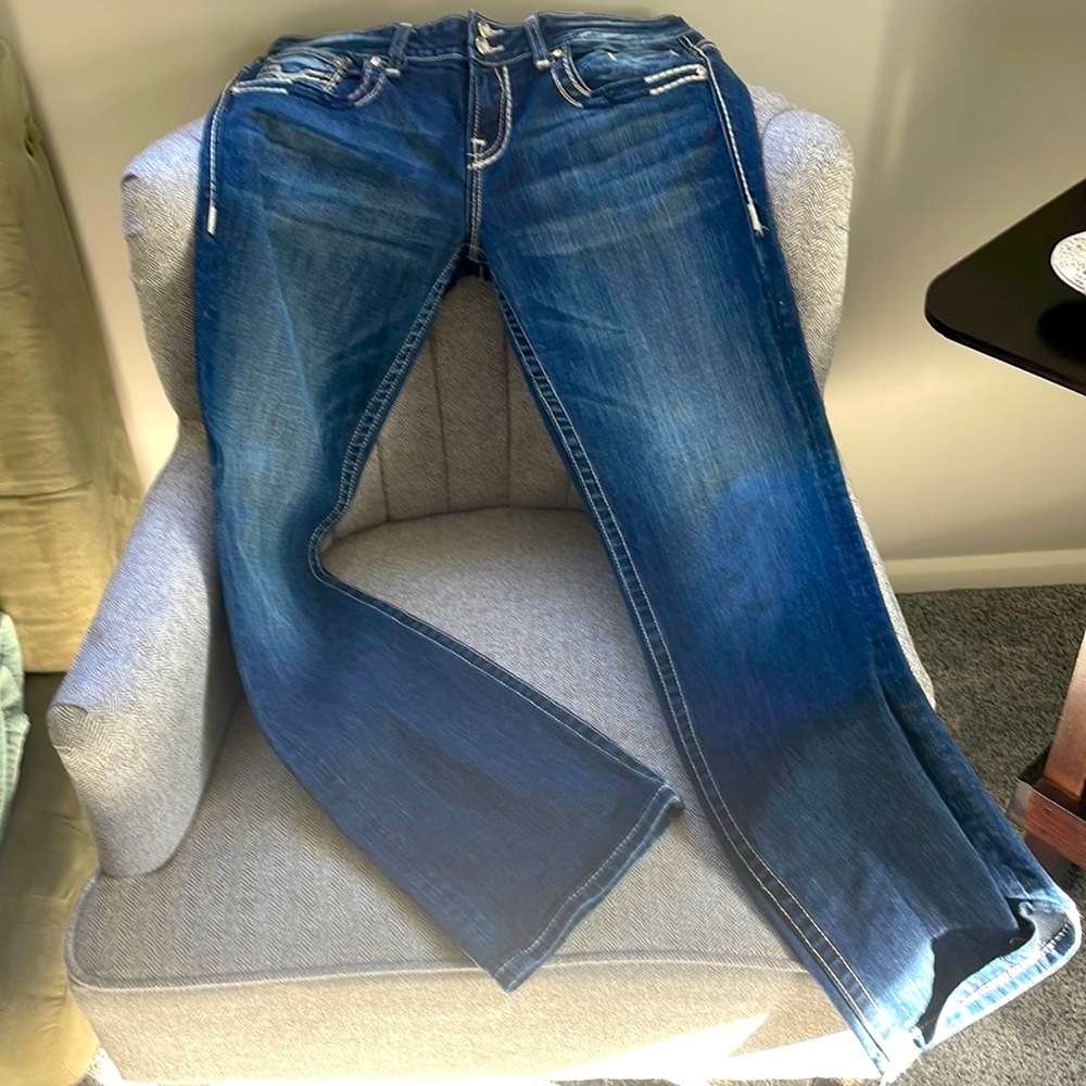 Amazing Vigoss Jeans - bootcut, low on waist. Great design on pockets.